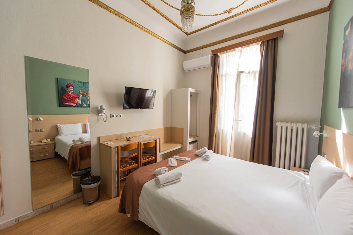 Double Room — interior